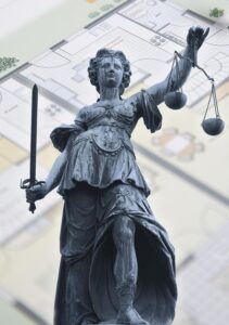 Read more about the article Kiracı tahliye davası için gerekli belgeler nelerdir? (2025 Güncel Liste)