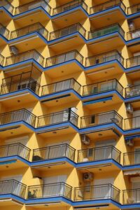 Read more about the article Geçerli bir Konut kira sözleşmesi için olmazsa olmaz maddeler (2025 rehberi)